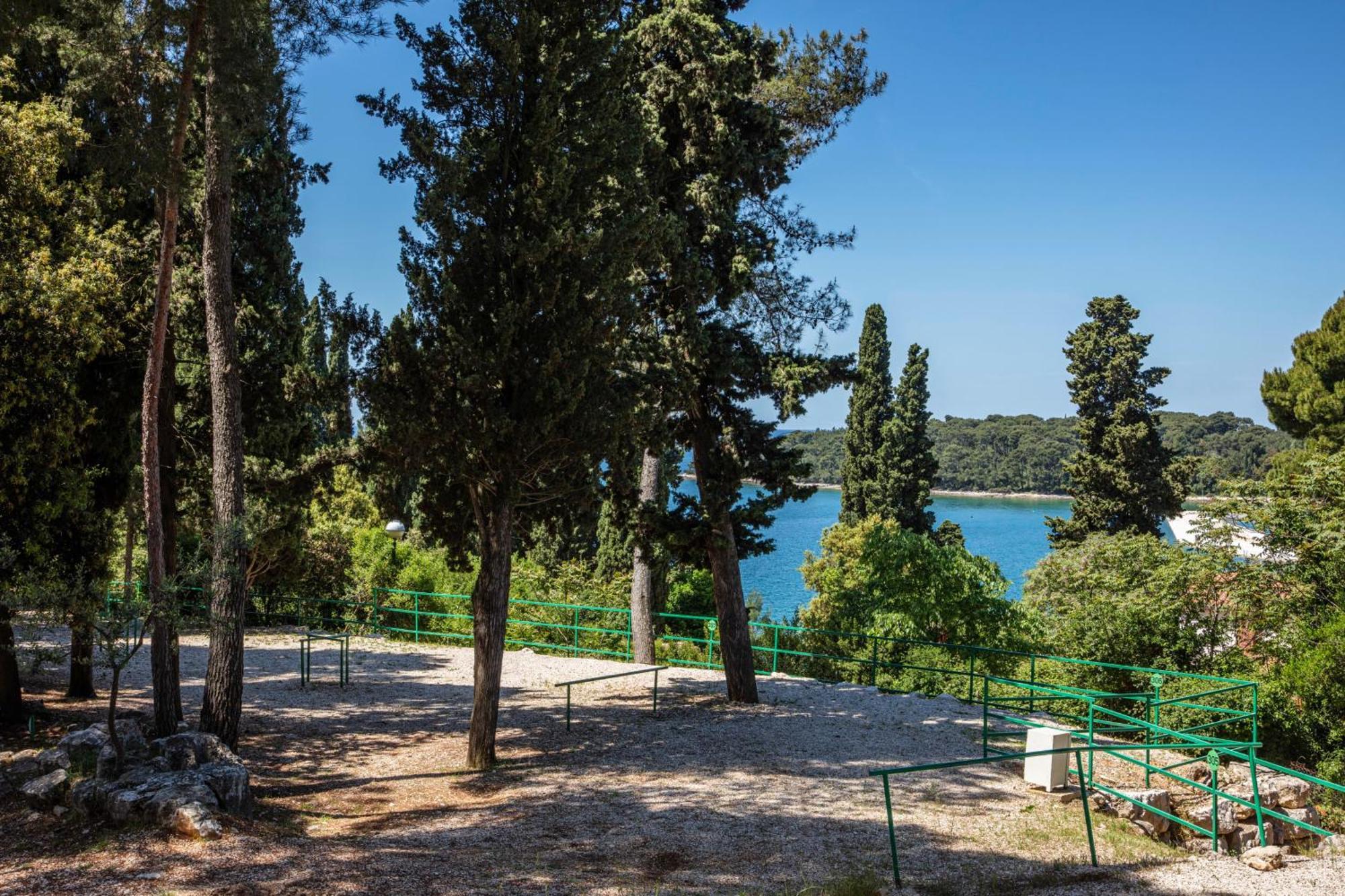 Porton Nature Hideouts Pitches Rovinj