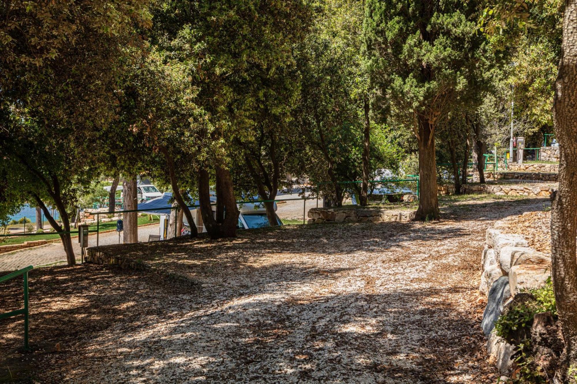 Kamp Porton Nature Hideouts Pitches